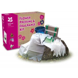 National Trust Flower Pressing & Fragrance Kit